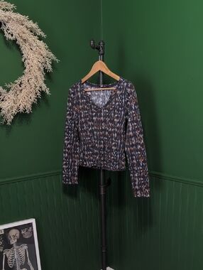 Anthropologie Leopard cropped thermal shirt S